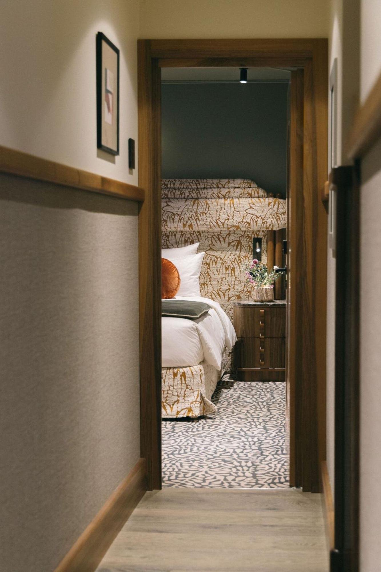 1.75 Paris La Treve Hotell Eksteriør bilde